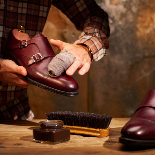 How to polish shoes to a mirror shine.